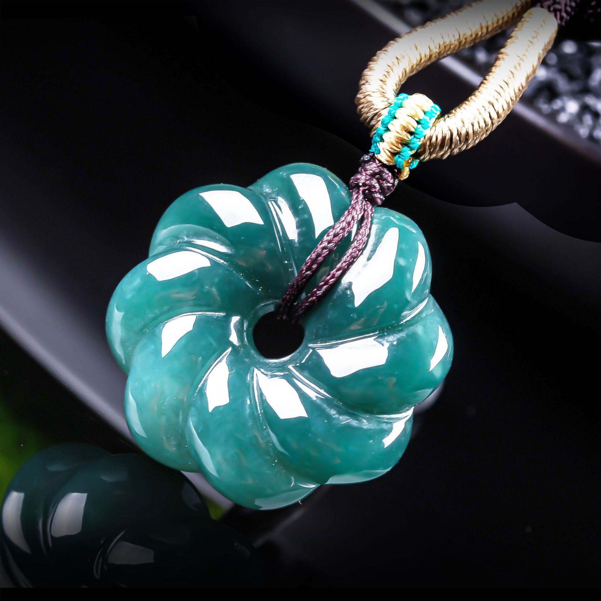 Natural Burmese Jadeite Flower - đánh giá và giá Women Accessories Trendy